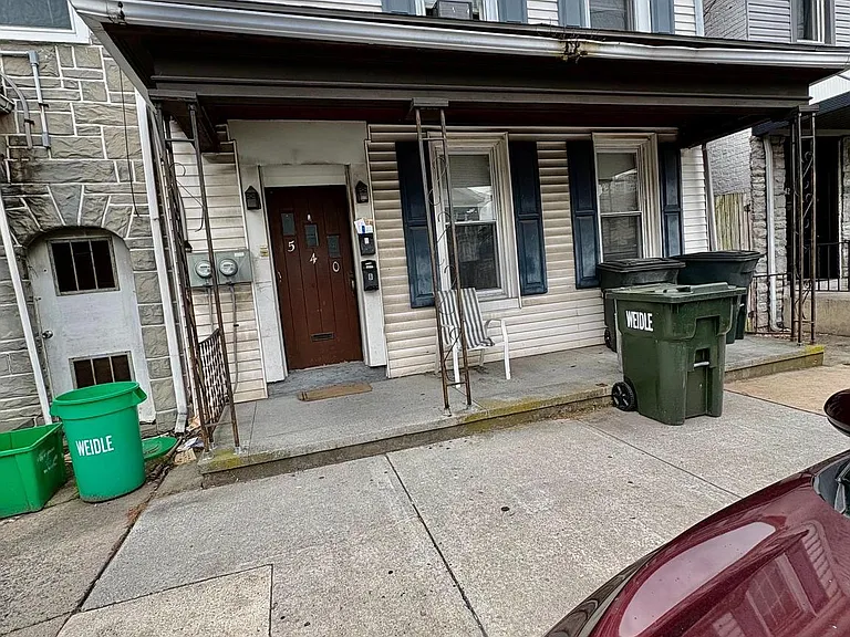 540 Walnut St #1 — Photo 10
