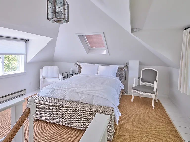 2nd Floor - Cottage Bedroom