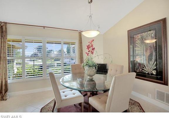 5th image of 489 Marquesas Ct