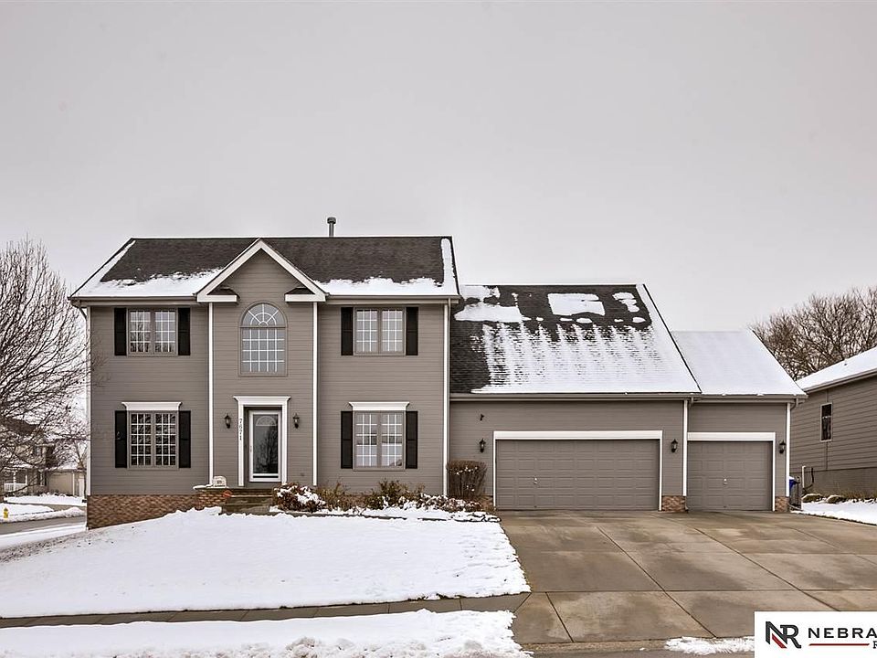 1st image of 7671 S 159th St