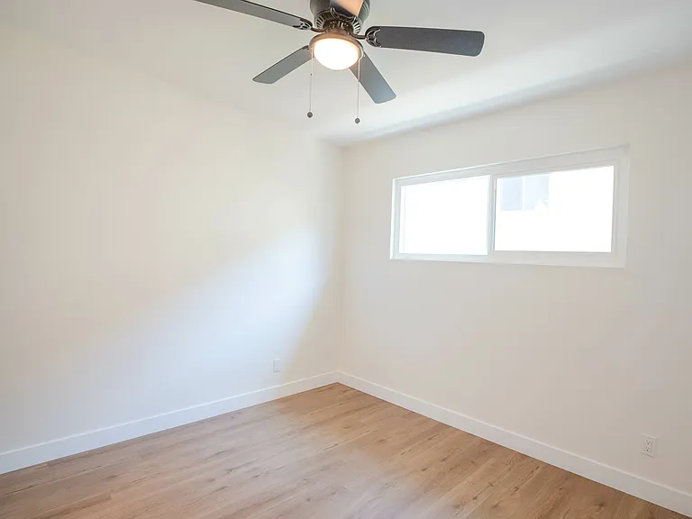 821 W 167th St #10 — Photo 9