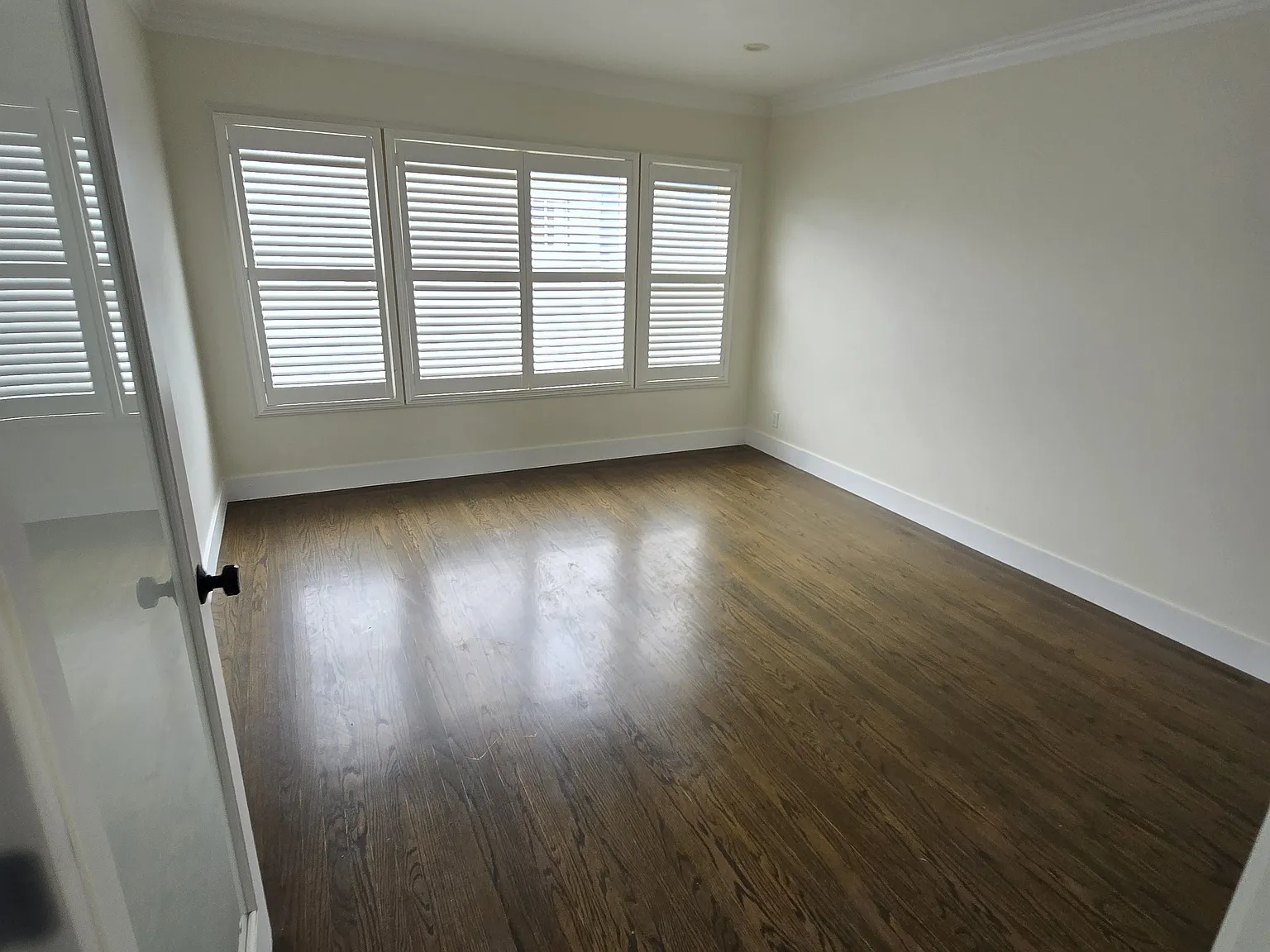 4 bed, 1800 sqft, $7,000 — Photo 4
