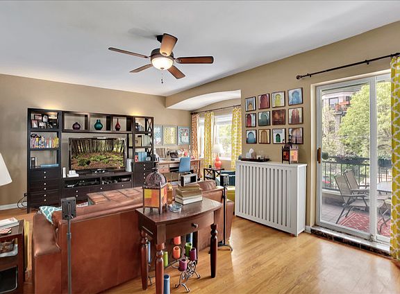 5th image of 839 W Belle Plaine Ave #1