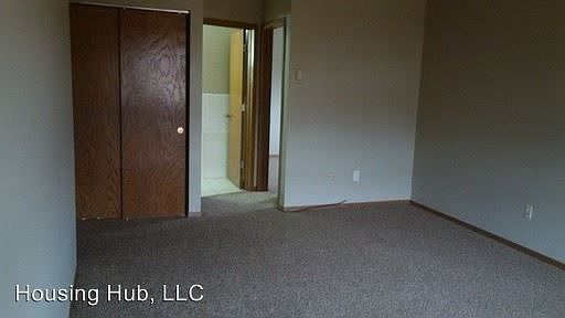 3rd image of 330 Annapolis St W APT 2