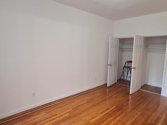 2nd image of 11716 165th St #4