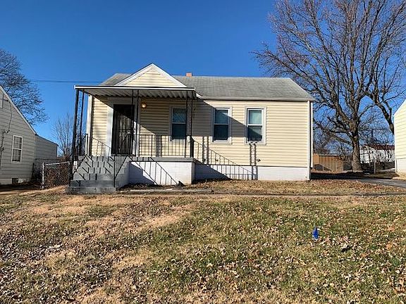 2nd image of 2809 Angelo Ave