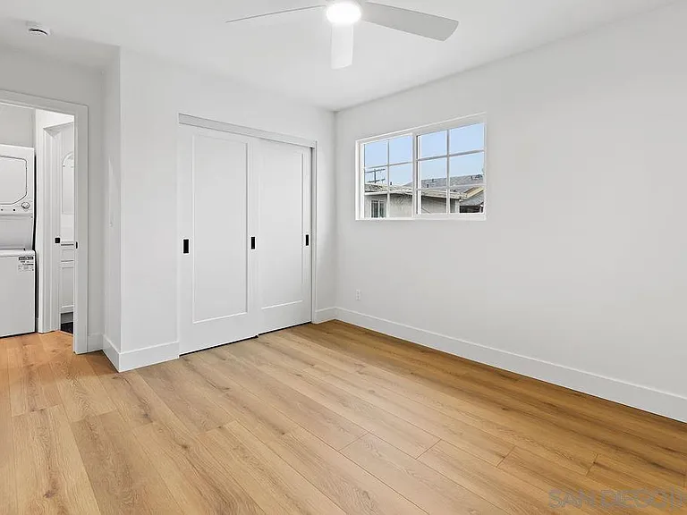 4265 42nd St #5 — Photo 10