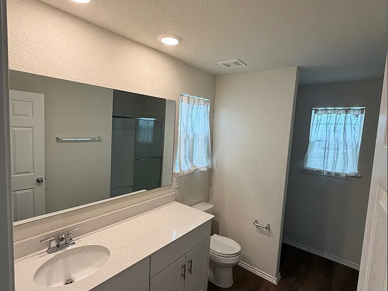 10310 Glimmer — Photo 14