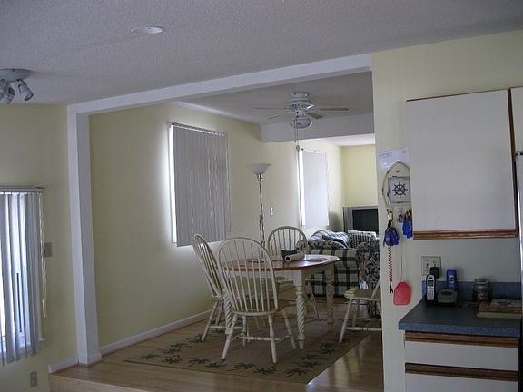 4th image of 109 Petherton Dr
