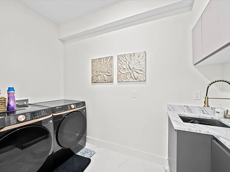 2636 Surfside Blvd — Photo 42