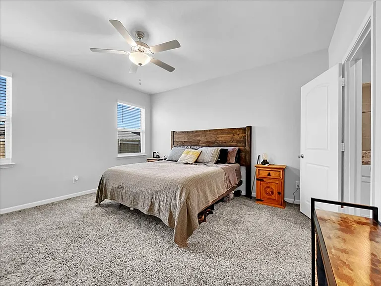 2112 Erlinda Dr — Photo 12