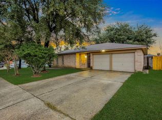 9534 Sutter Park Ln, Houston, TX 77086