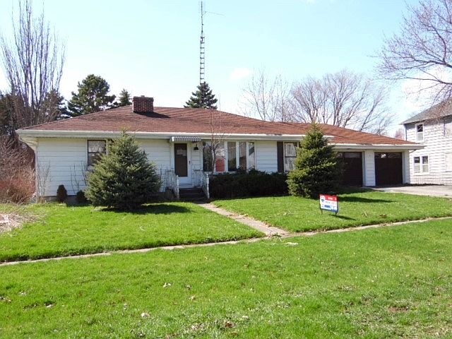 1st image of 743 2nd St