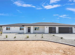 15029 Temecula Rd, Apple Valley, CA 92307