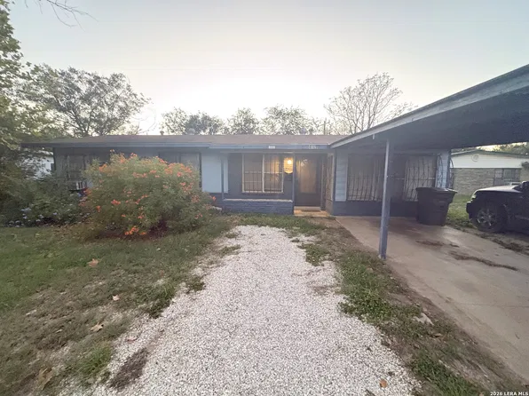 419 Upland Rd, San Antonio, TX 78220