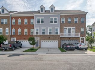 7421 Cedarwood Grove Ln, Manassas, VA 20109