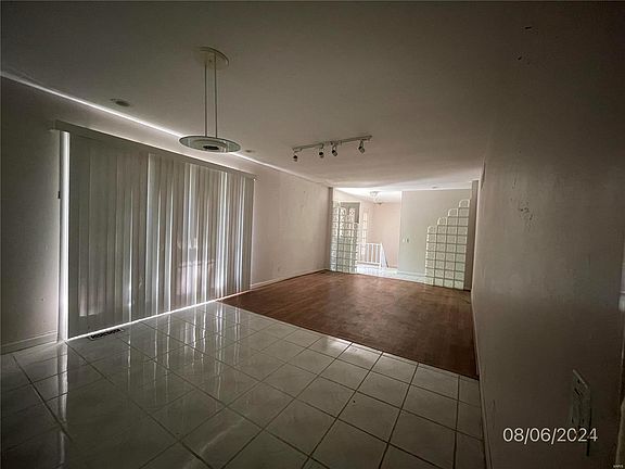 3rd image of 12011 Jerries Ln
