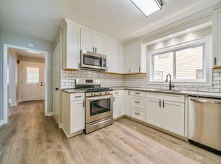 777 Blossom Rd, Rochester, NY 14610