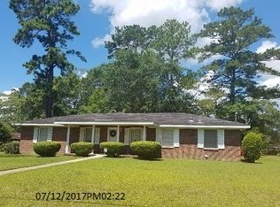 900 Torino Dr, Dothan, AL 36301
