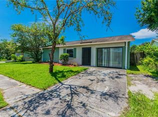 1004 Axlewood Cir, Brandon, FL 33511