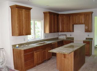 27 Belknap St, Westborough, MA 01581