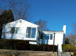 2703 Ross Rd, Chevy Chase, MD 20815