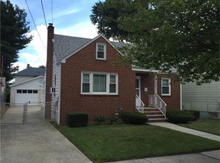 760 Lee St, Perth Amboy, NJ 08861