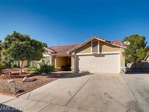 3rd image of 4908 Evergreen Glen Dr