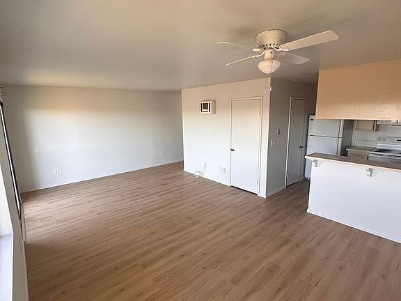 4th image of 2963 Cowley Way Unit 90