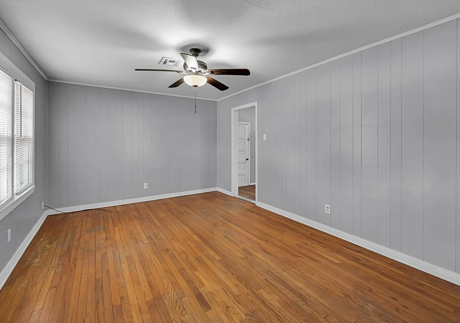 2BD 1BA Home in South Waco - Available NOW! — Photo 3