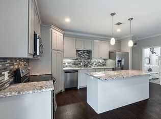 2832 Forest Park Blvd, Fort Worth, TX 76110