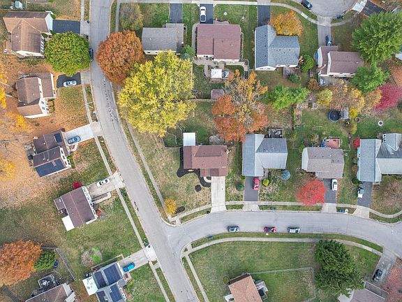 4th image of 7290 Foxfield Dr