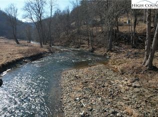 00 US 19 Highway, Newland, NC 28657