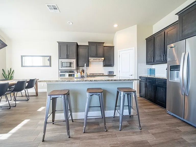 3623 Rolling Meadows Dr — Photo 12