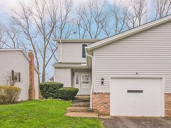 2nd image of 1770 Rolling Hills Dr