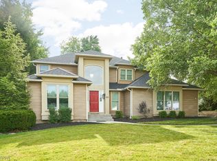 4511 Eastwicke Blvd, Stow, OH 44224