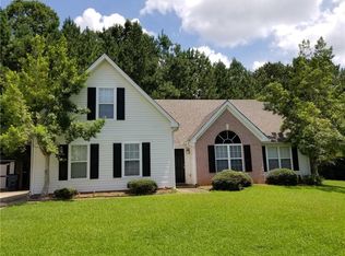 902 Spring Eve Xing, Lawrenceville, GA 30043