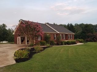 134 Bens Farm Rd, Gaffney, SC 29341