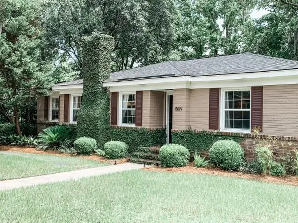 1509 E 55th St, Savannah, GA 31404