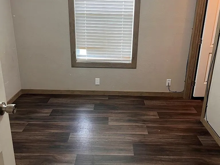 4 Laurel Ct — Photo 4