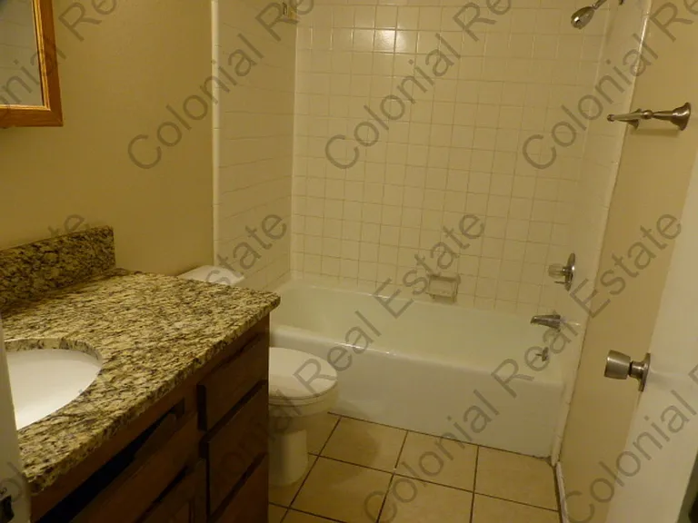 3517 Adenmor Ct — Photo 6