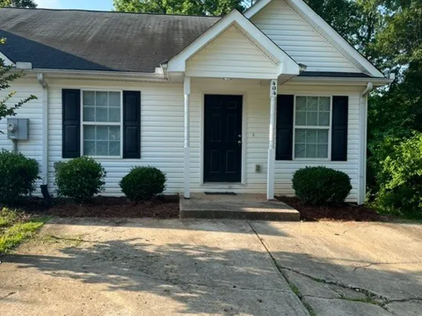 135 Harvest Ct, Milledgeville, GA 31061