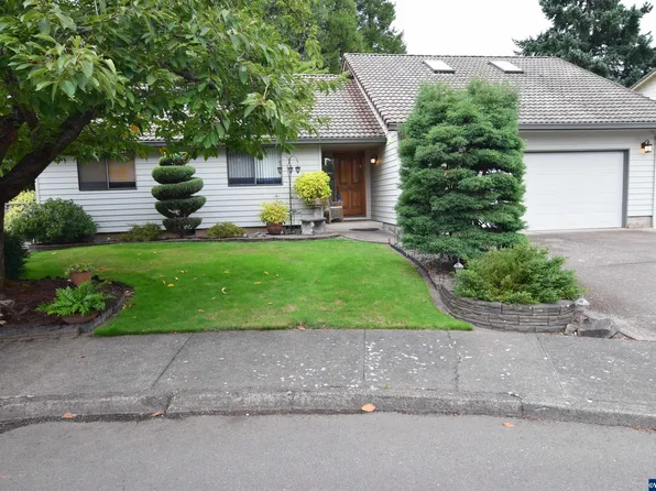 1724 Springtime Ct NE, Keizer, OR 97303