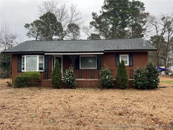 4969 Arlington St, Hope Mills, NC 28348