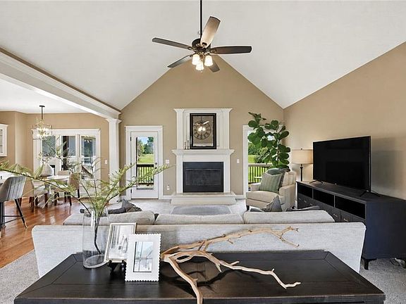 5th image of 24407 Woodland Cir