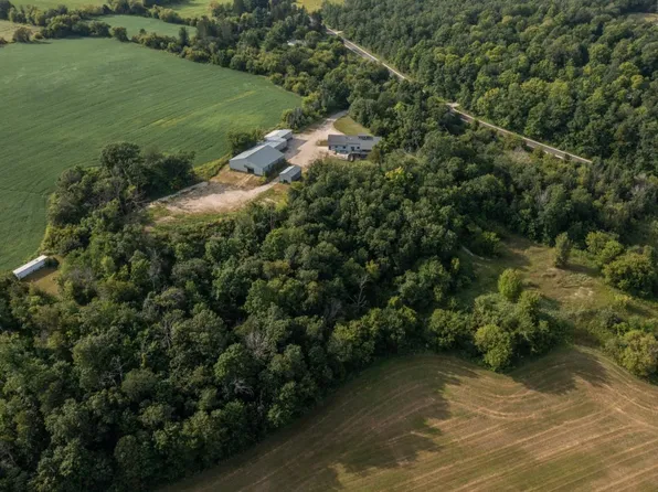 N3512 North AVENUE, Cascade, WI 53011