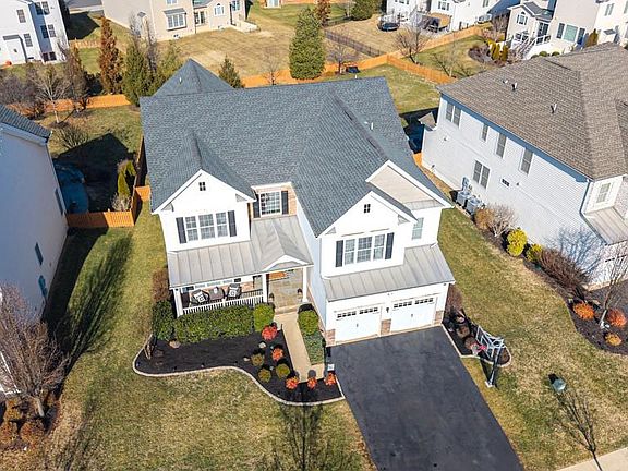 3rd image of 5516 Blackburns Ford Ct