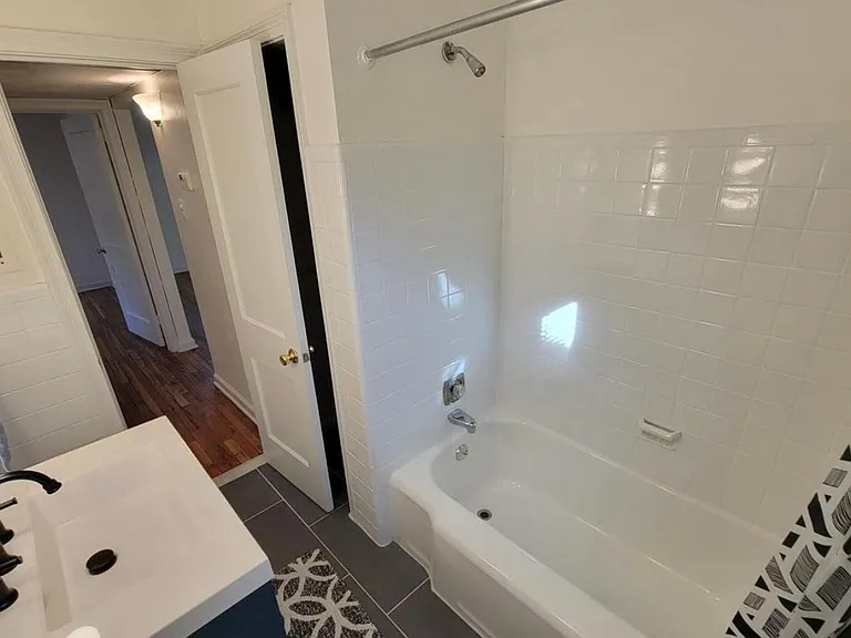 131 Cherry Parke #B — Photo 18