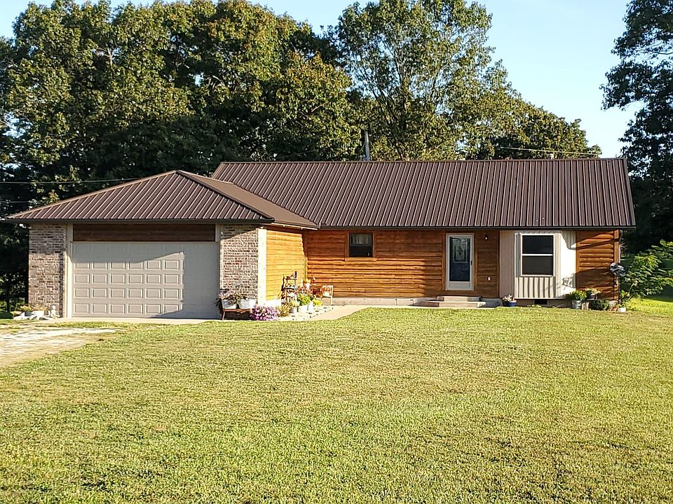 1st image of 1001 Falcon Dr