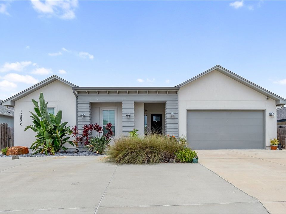 1st image of 13838 Halyard Dr